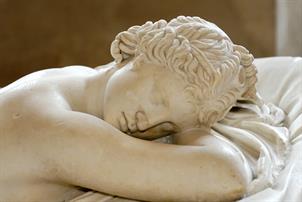 Sovande hermafrodit, grekisk kopia i marmor från 200-talet e. Kr. efter romskt original, Museet i Louvren, Borghese samlingen.